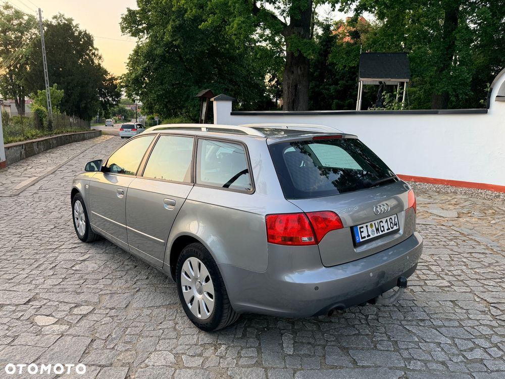 Audi A4 Avant 2 - 4