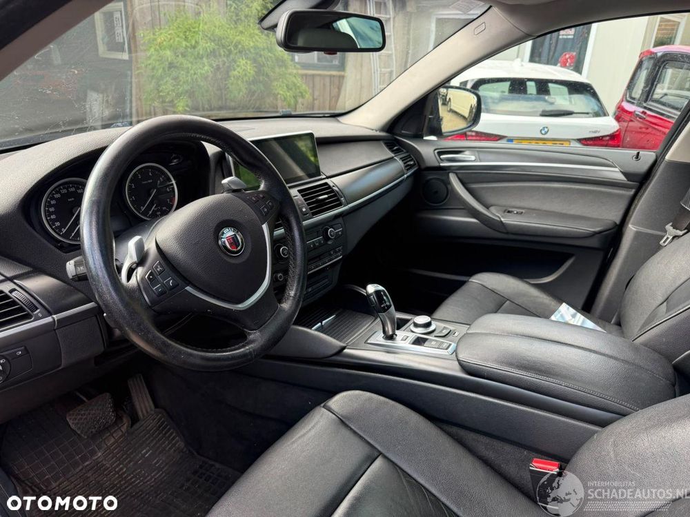 BMW X6 50i xDrive - 14