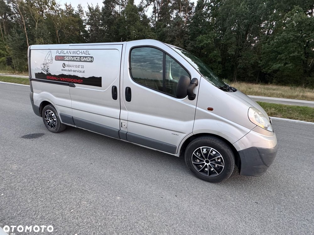 Opel Vivaro - 14