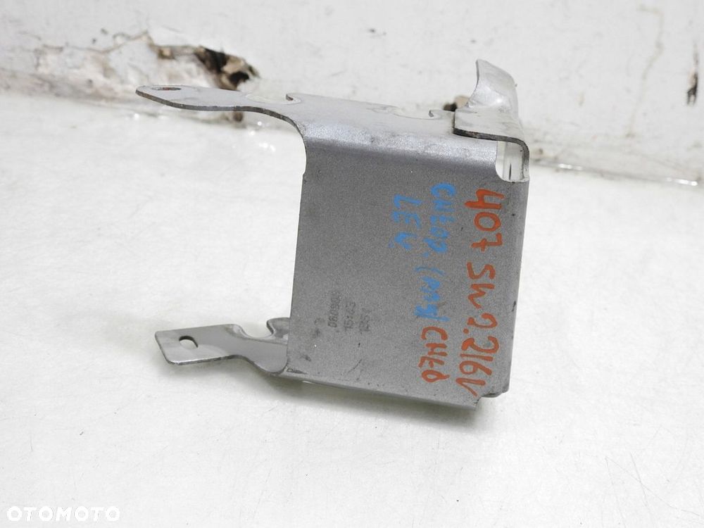 UCHWYT MOCOWANIE PASA PRZEDNIEGO LEWY PEUGEOT 407 - 2