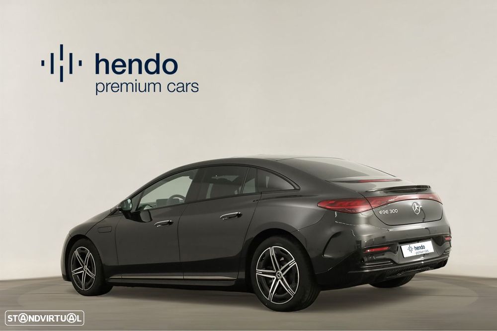 Mercedes-Benz EQE 300 - 4