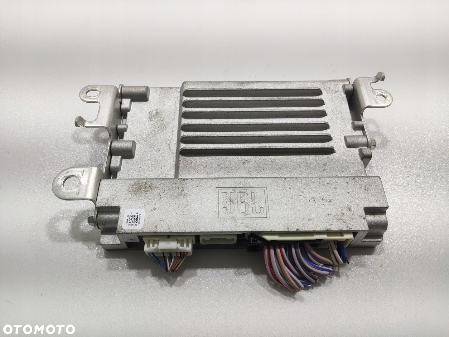 WZMACNIACZ MODUŁ AUDIO JBL TOYOTA RAV4 V 86280-42060 2019-2024 - 2