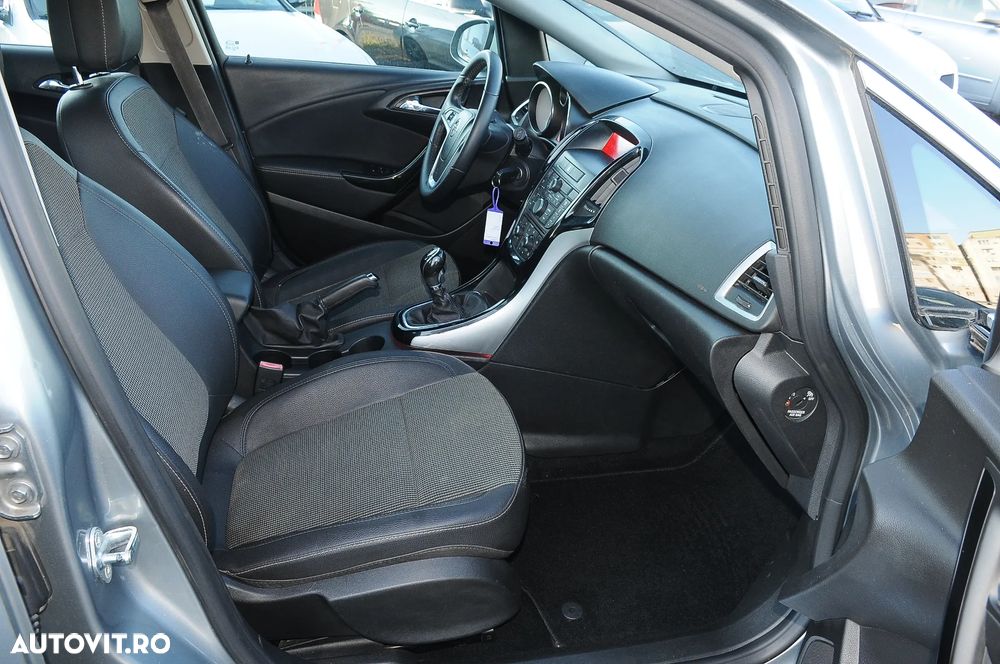 Opel Astra 1.6 CDTI DPF ecoFLEX Sports TourerStart/Stop Edition - 8