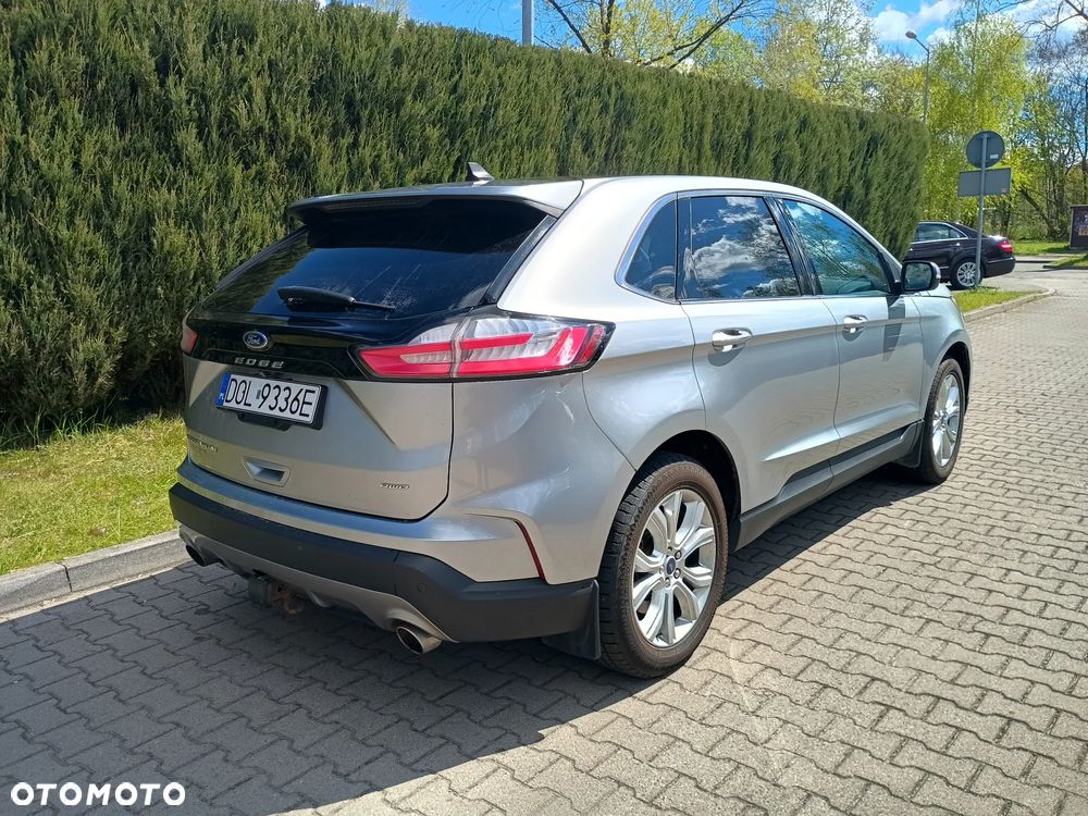 Ford Edge ver-2-0-ecoblue-bi--turbo-4x4-titanium - 8