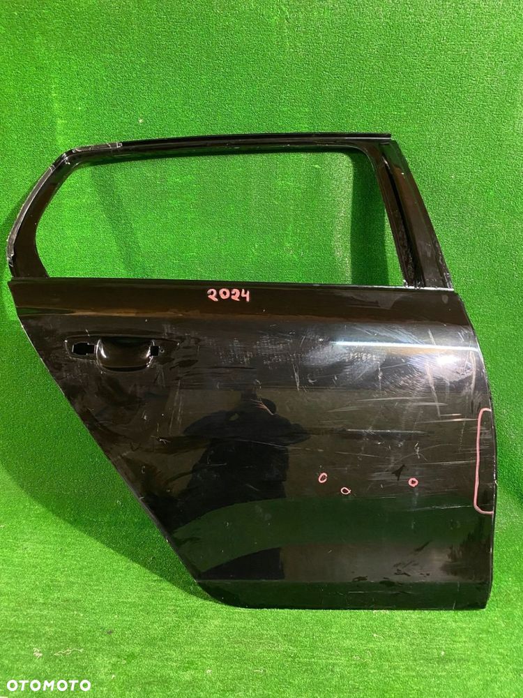 DRZWI TYLNE PRAWE PRAWY TYŁ VW GOLF VI HB 08-