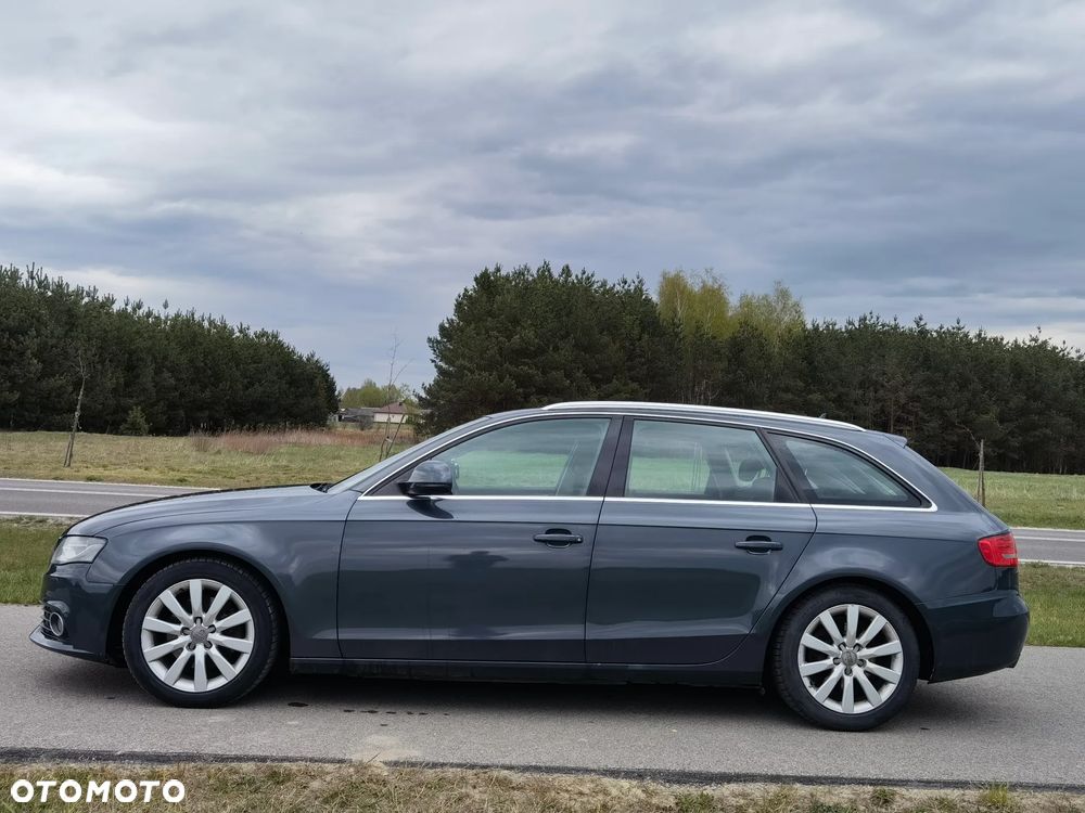 Audi A4 Avant 2.0 TDI - 4