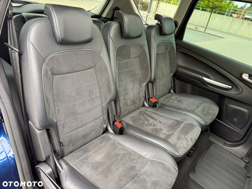 Ford S-Max 2.0 TDCi DPF Titanium X - 24