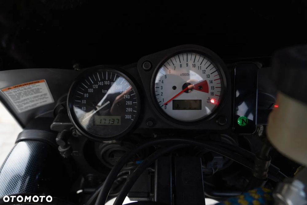 Suzuki GSX-R - 8