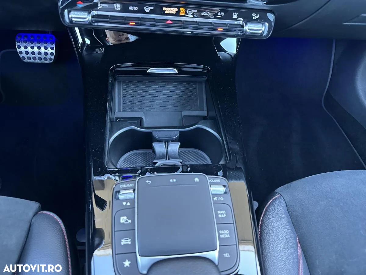Mercedes-Benz CLA 250 e Coupe - 23