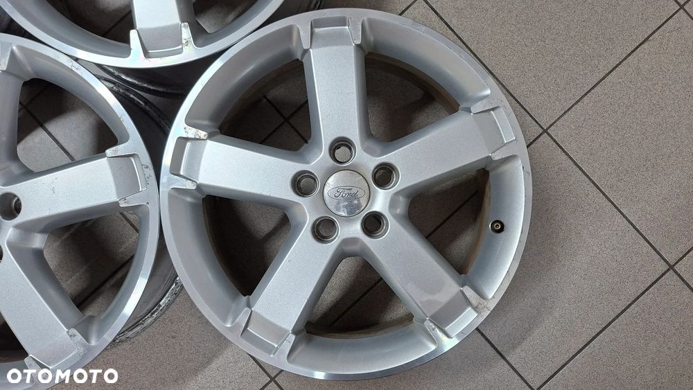 Felgi Aluminiowe 17 Ford Focus MK2 5x108 ET 52.5 - 5