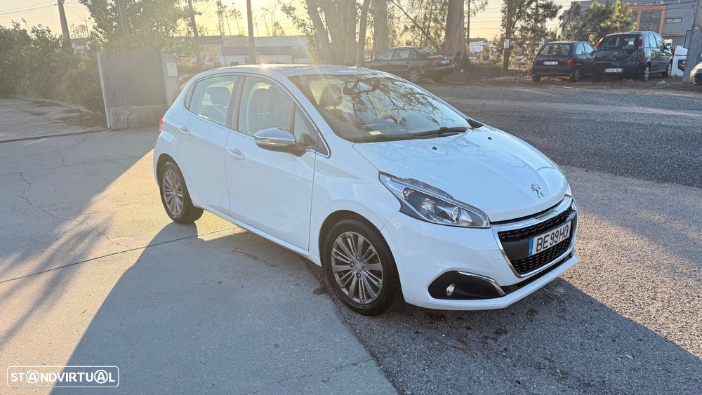 Peugeot 208 1.2 PureTech Active - 3