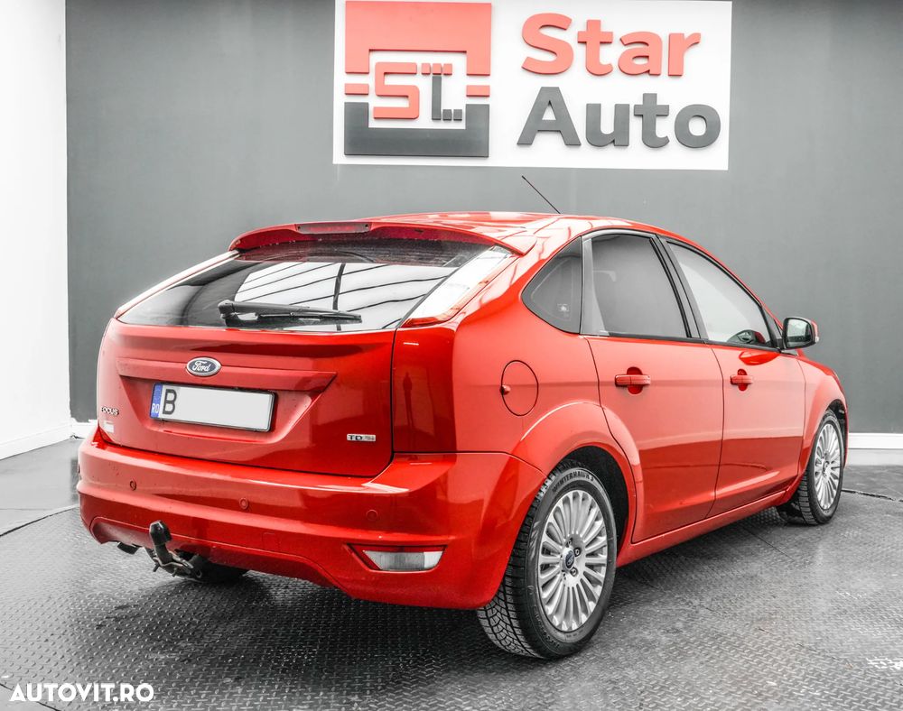 Ford Focus 1.6 TDCI DPF Titanium - 6