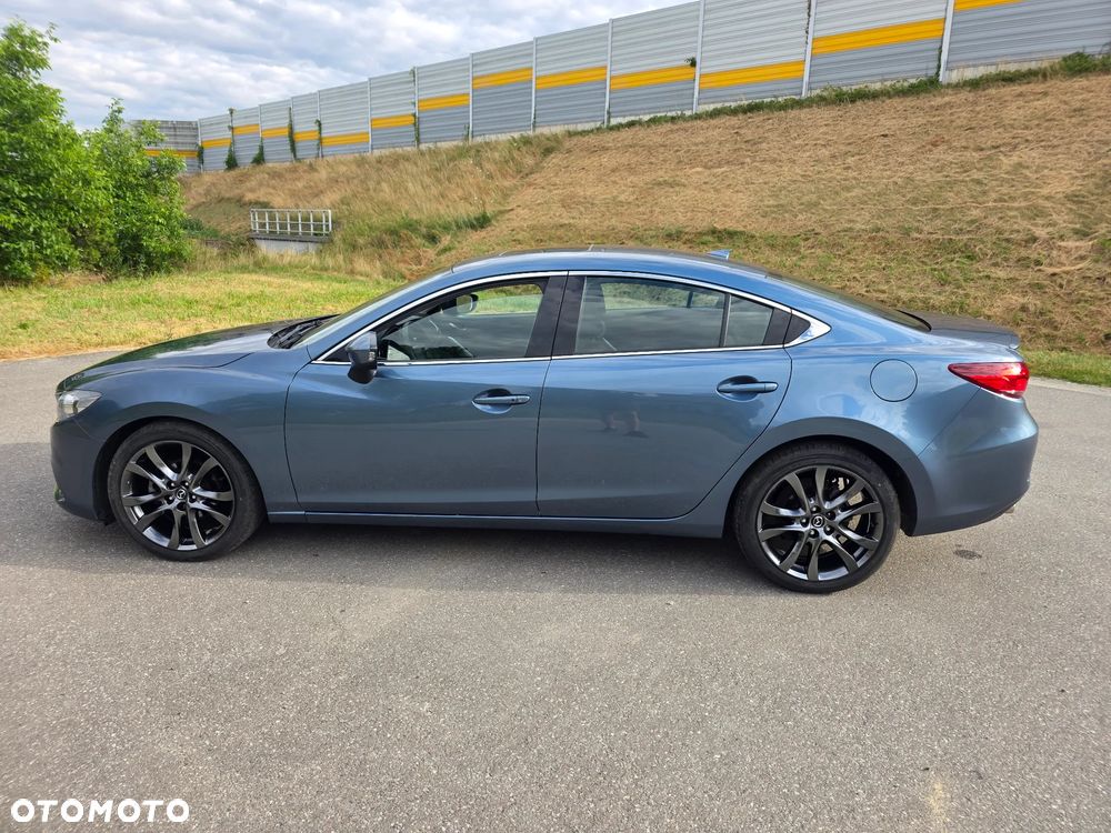 Mazda 6 - 12