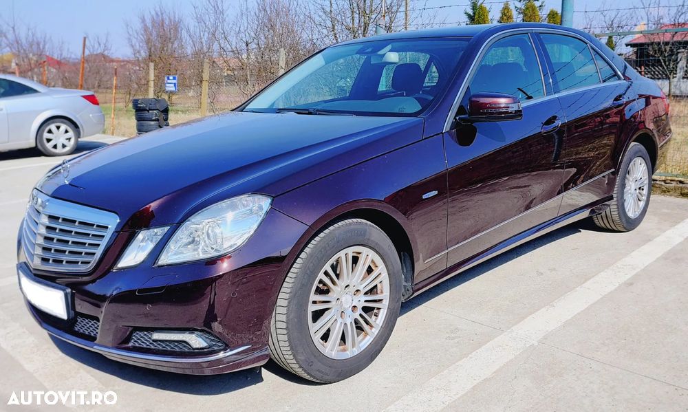 Mercedes-Benz E 220 CDI DPF BlueEFFICIENCY Automatik Elegance - 6
