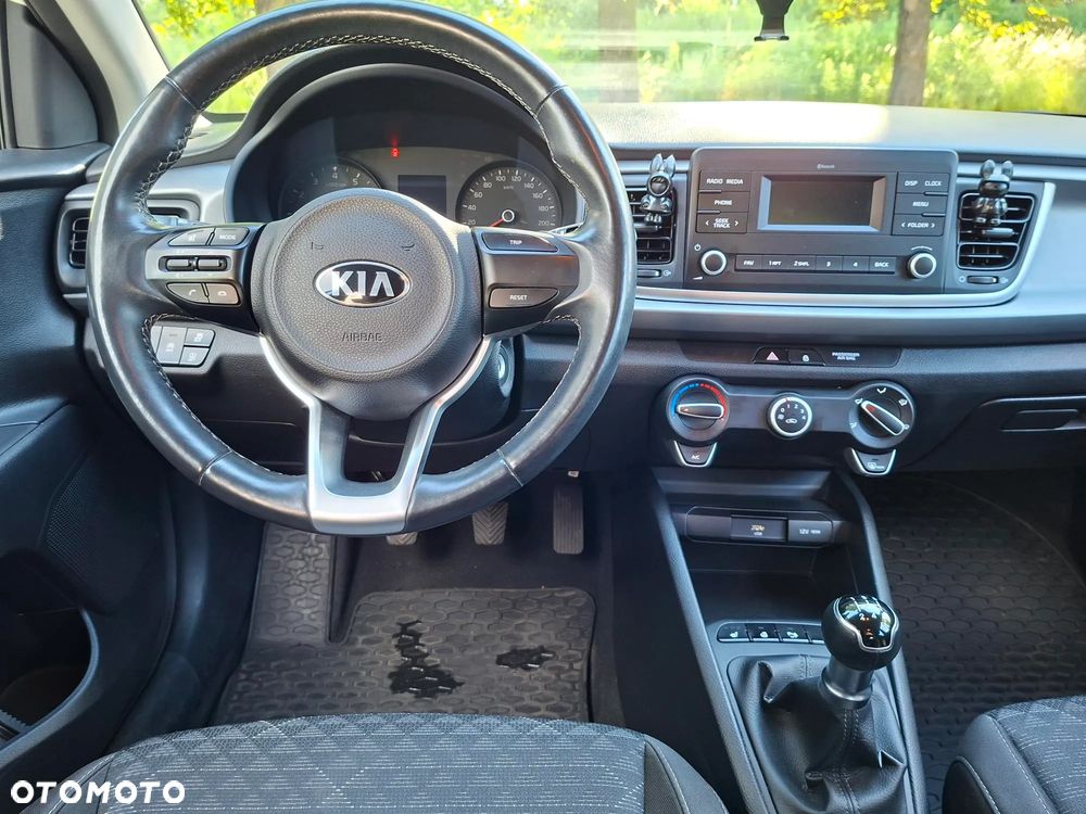 Kia Rio 1.2 M - 7