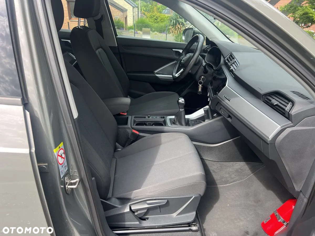 Audi Q3 2.0 TDI Sport - 10