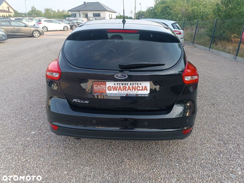 Ford Focus 1.6 TDCi DPF Start-Stopp-System Titanium - 18