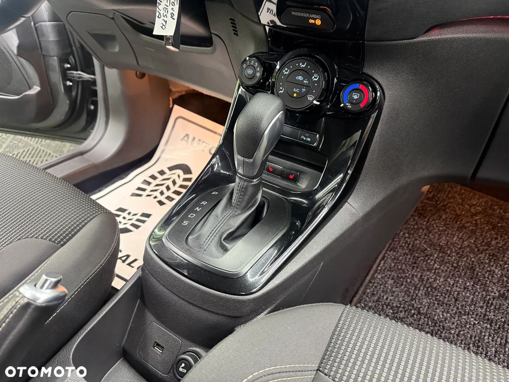 Ford Fiesta - 9
