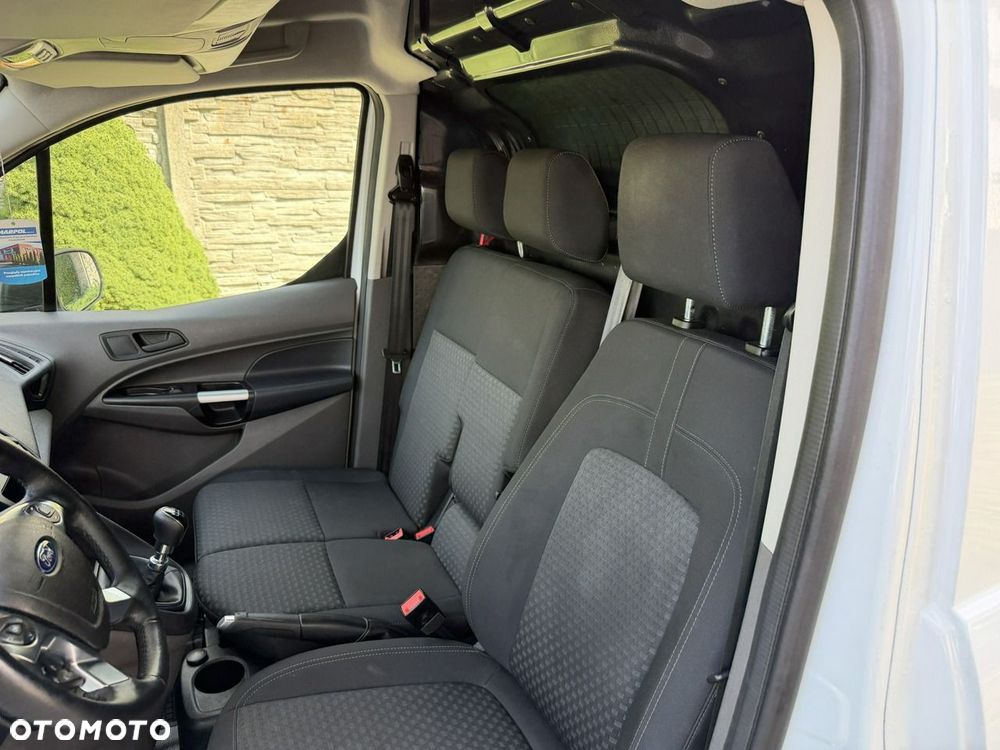 Ford Transit Connect - 16