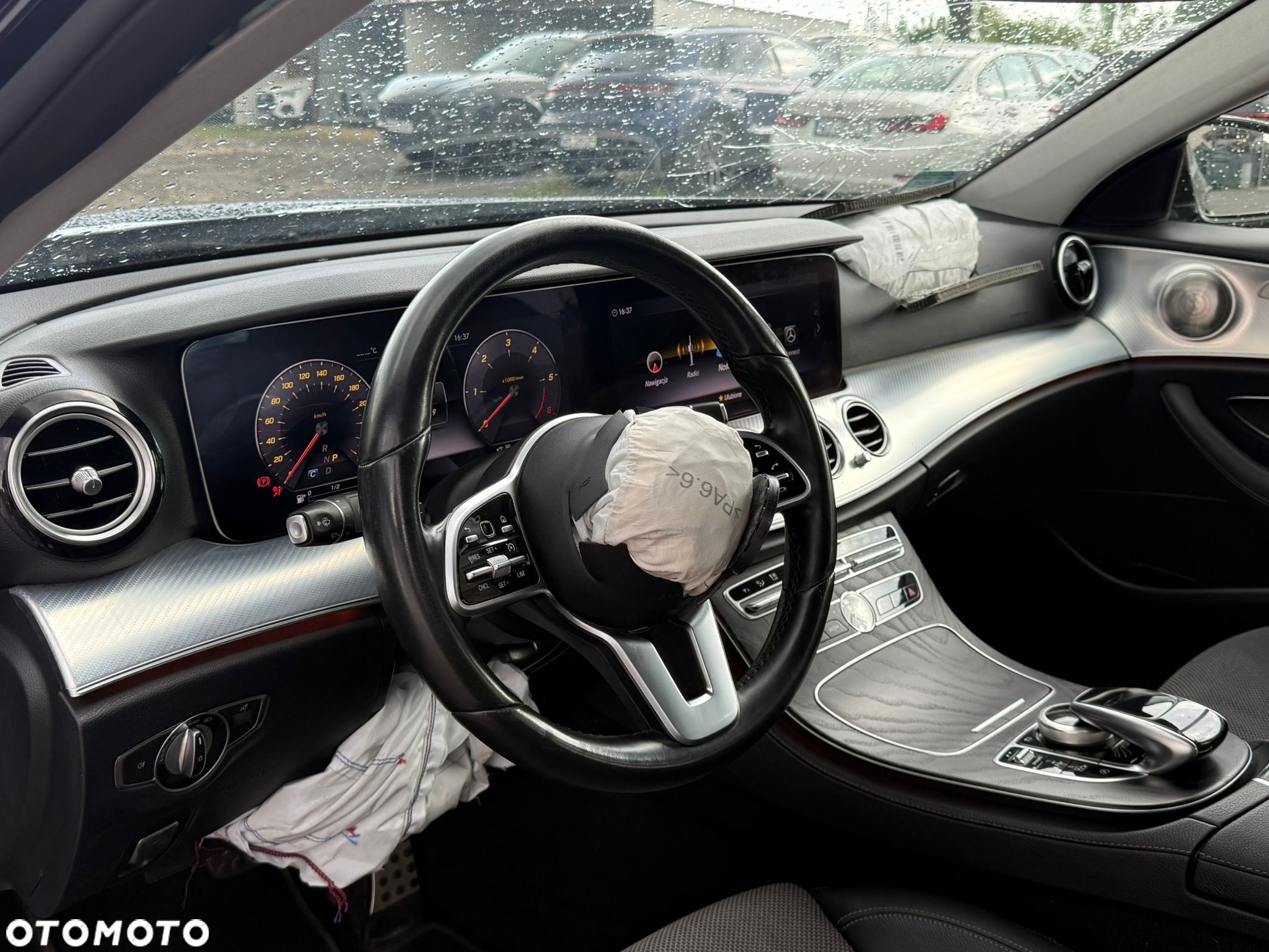 Mercedes-Benz Klasa E 220 d 9G-TRONIC - 21