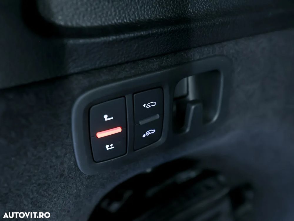 Audi Q7 3.0 50 TDI quattro Tiptronic MHEV S Line - 36