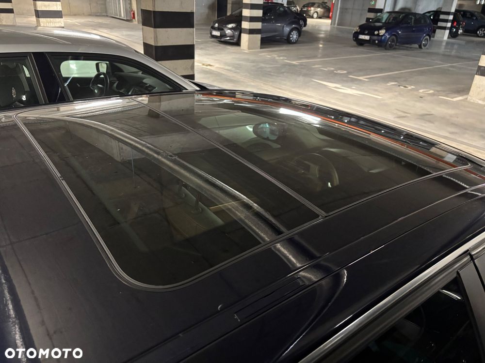 BMW Seria 3 335xi - 9