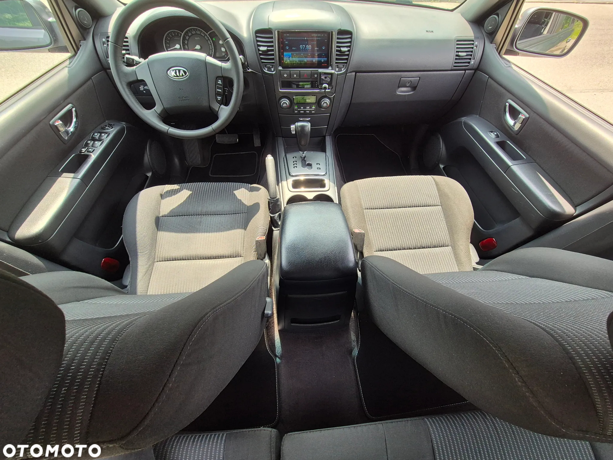 Kia Sorento 3.3 V6 EX - 21