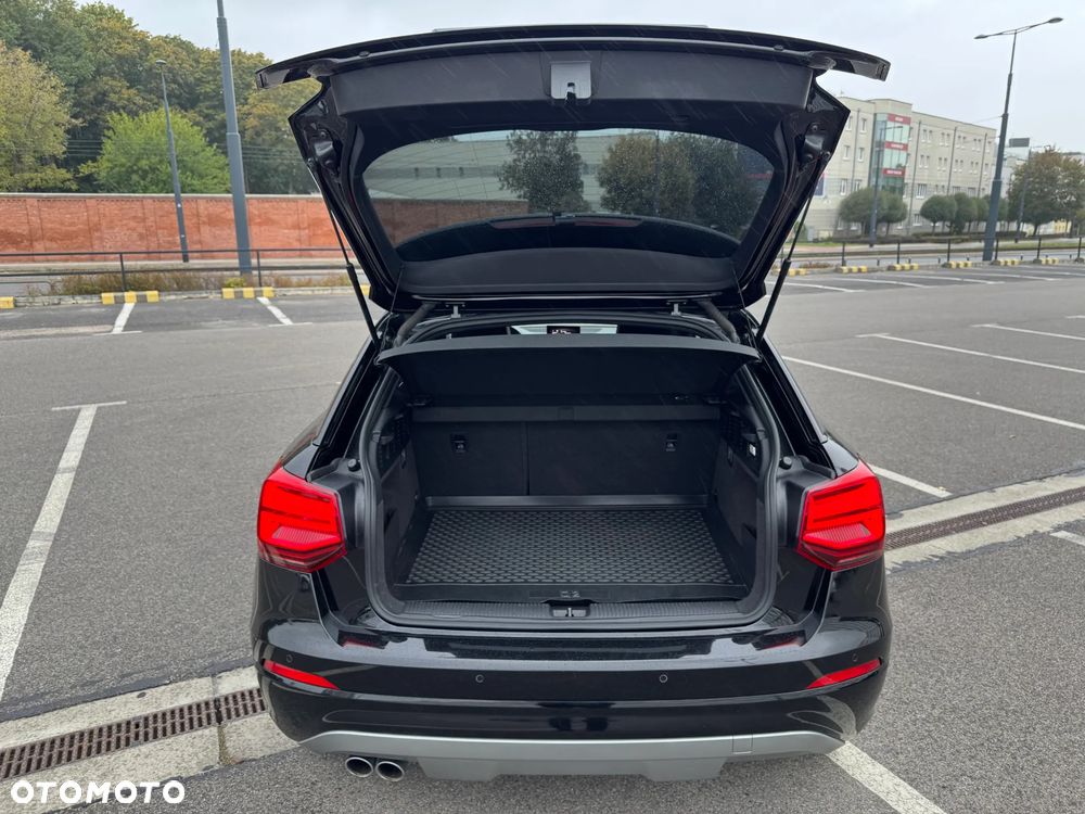Audi Q2 35 TDI Quattro S tronic S line - 21