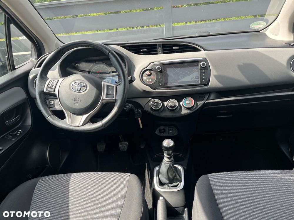 Toyota Yaris 1.33 VVT-i Edition - 17