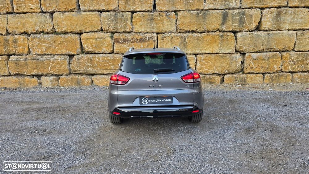 Renault Clio Sport Tourer - 6