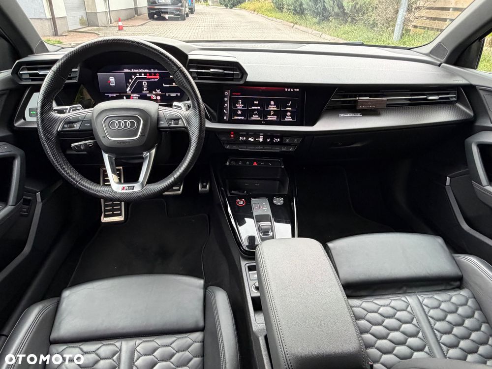 Audi RS3 Sportback TFSI Quattro S tronic - 5