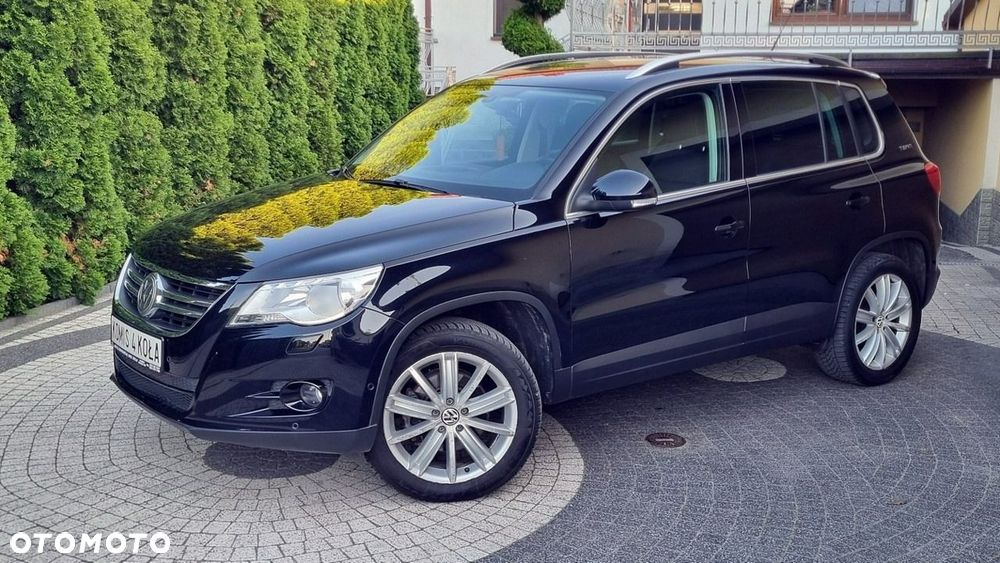 Volkswagen Tiguan - 2