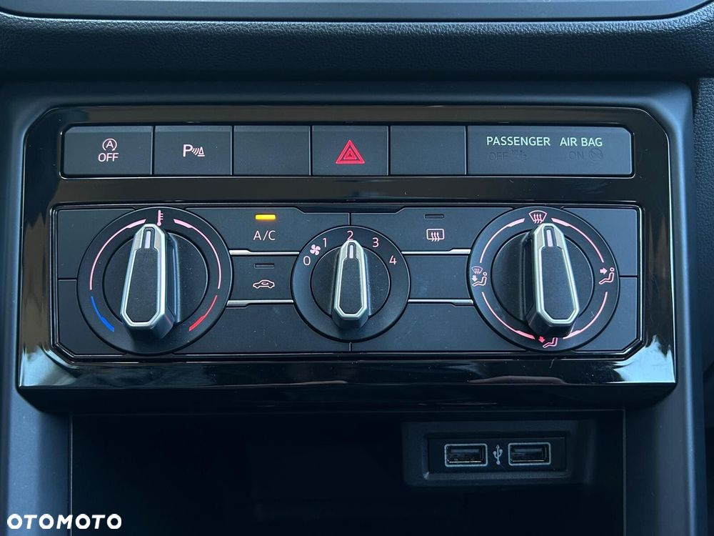 Volkswagen T-Cross 1.0 TSI Life - 26