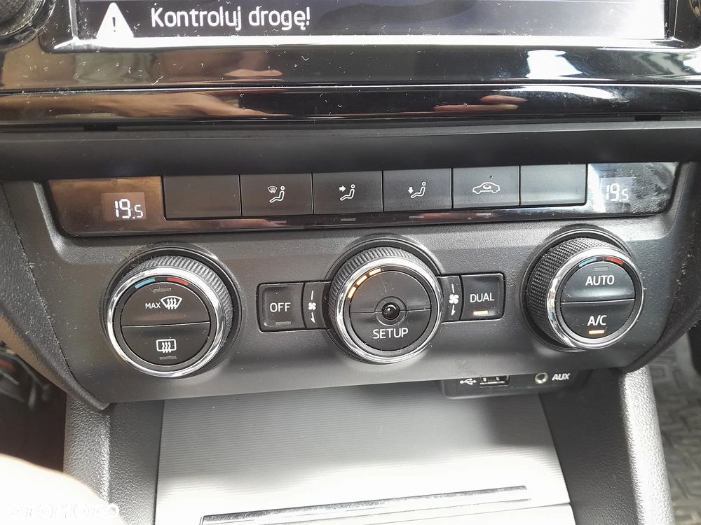 Skoda Octavia 1.4 TSI Elegance DSG - 4