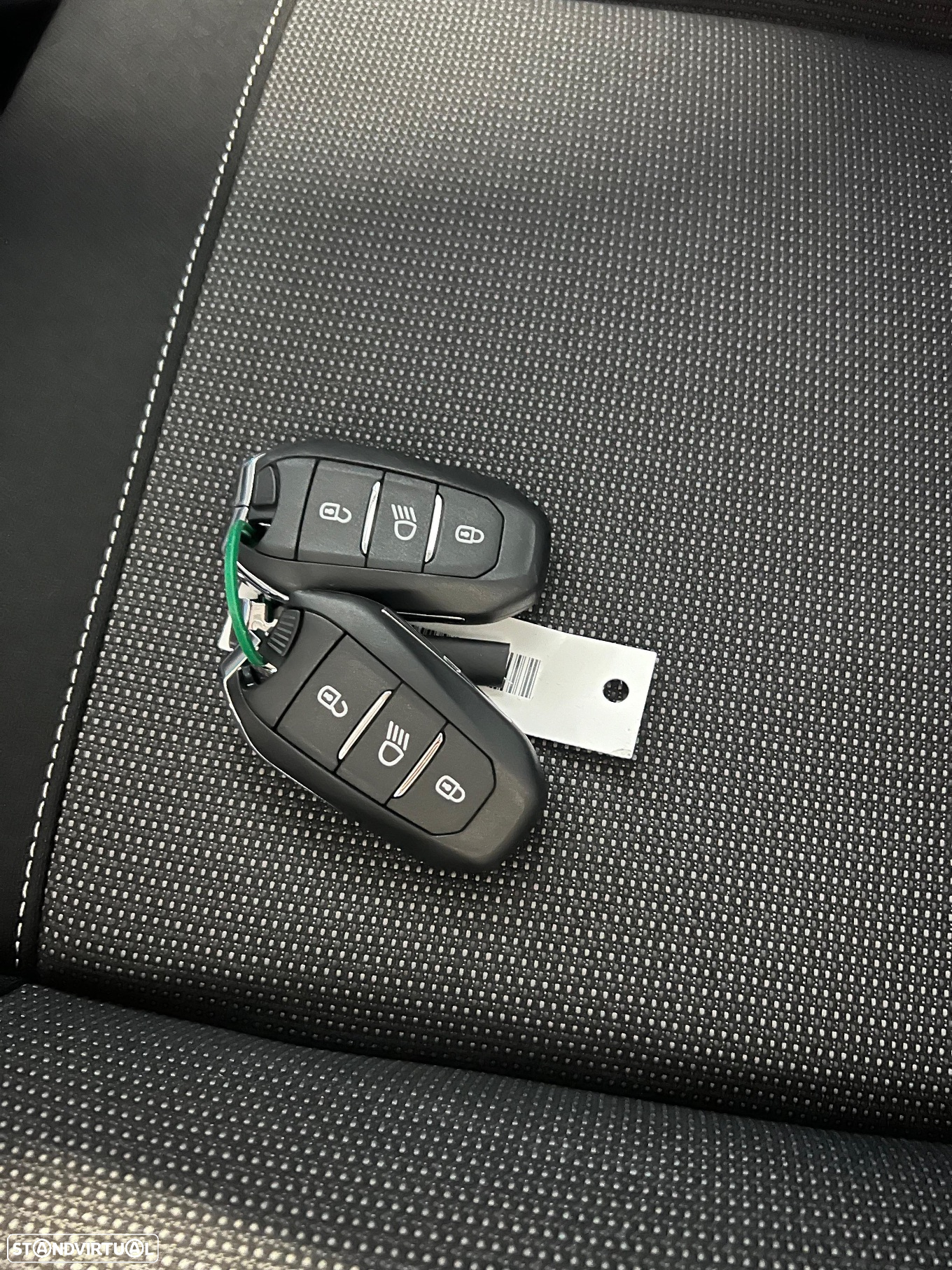 Citroën C3 Aircross BlueHDI 110 Stop & Start SHINE PACK - 13