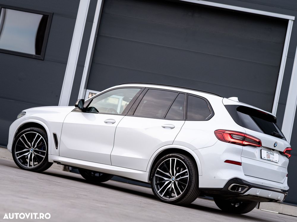 BMW X5 M M50d - 28