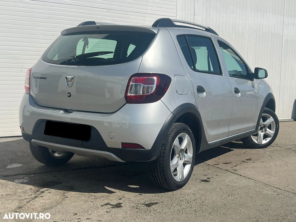 Dacia Sandero Stepway 0.9 TCe - 2