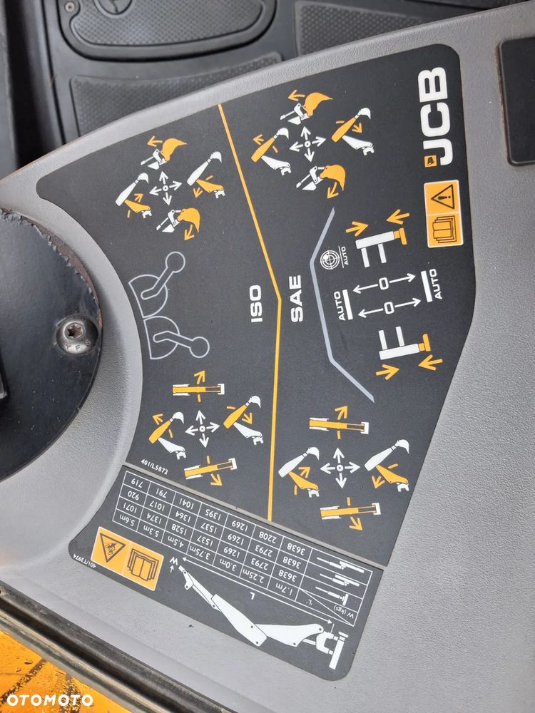 JCB 4 CX SITEMASTER PRO TORQUELOCK - 19