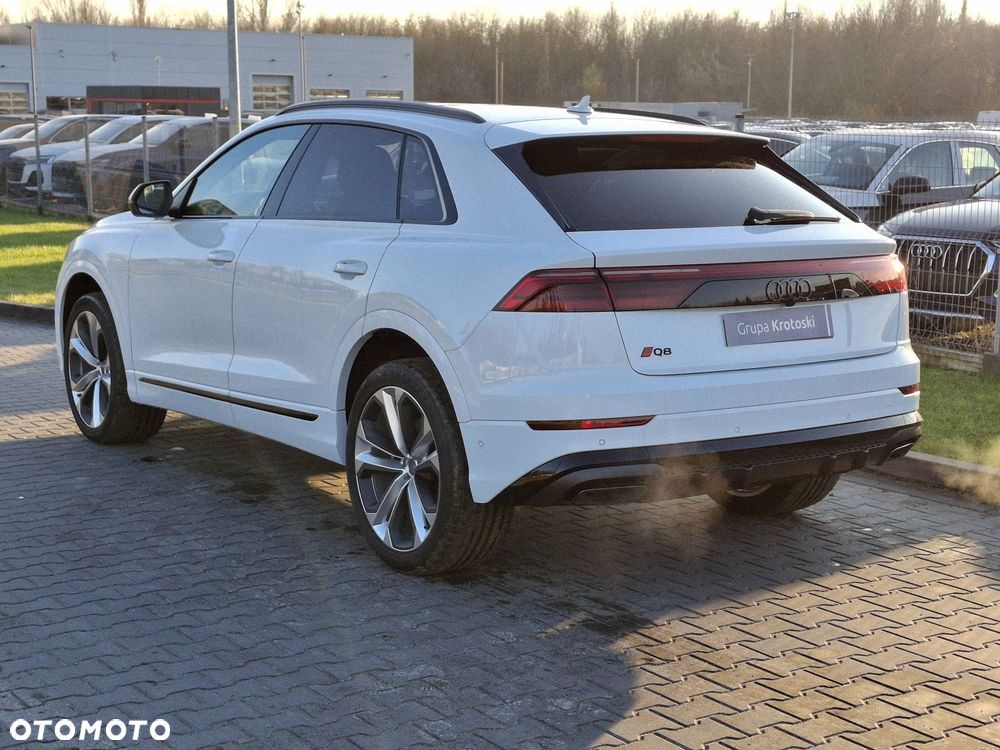 Audi Q8 - 2