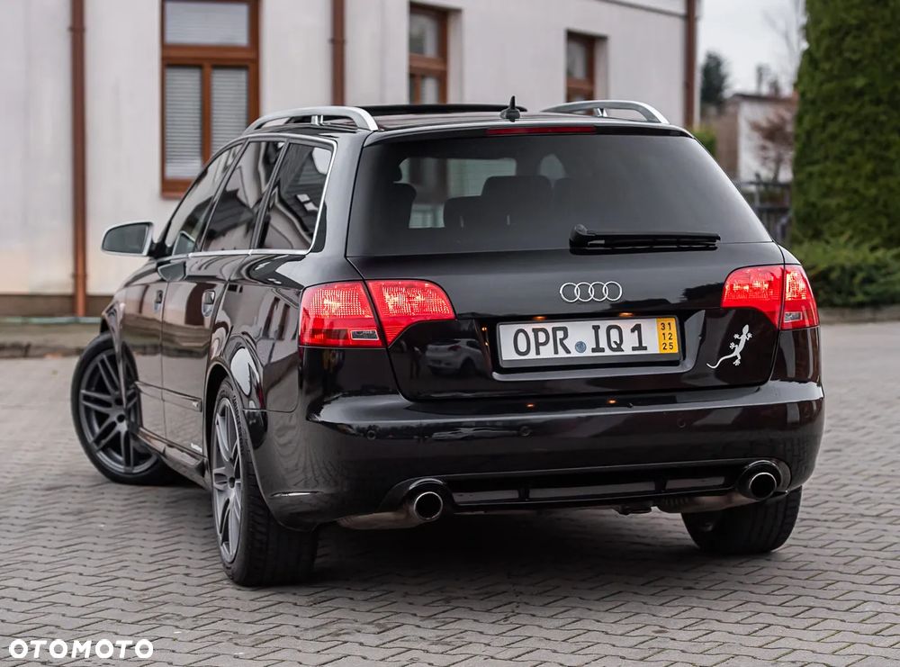 Audi A4 Avant 2.0 TDI DPF quattro - 16