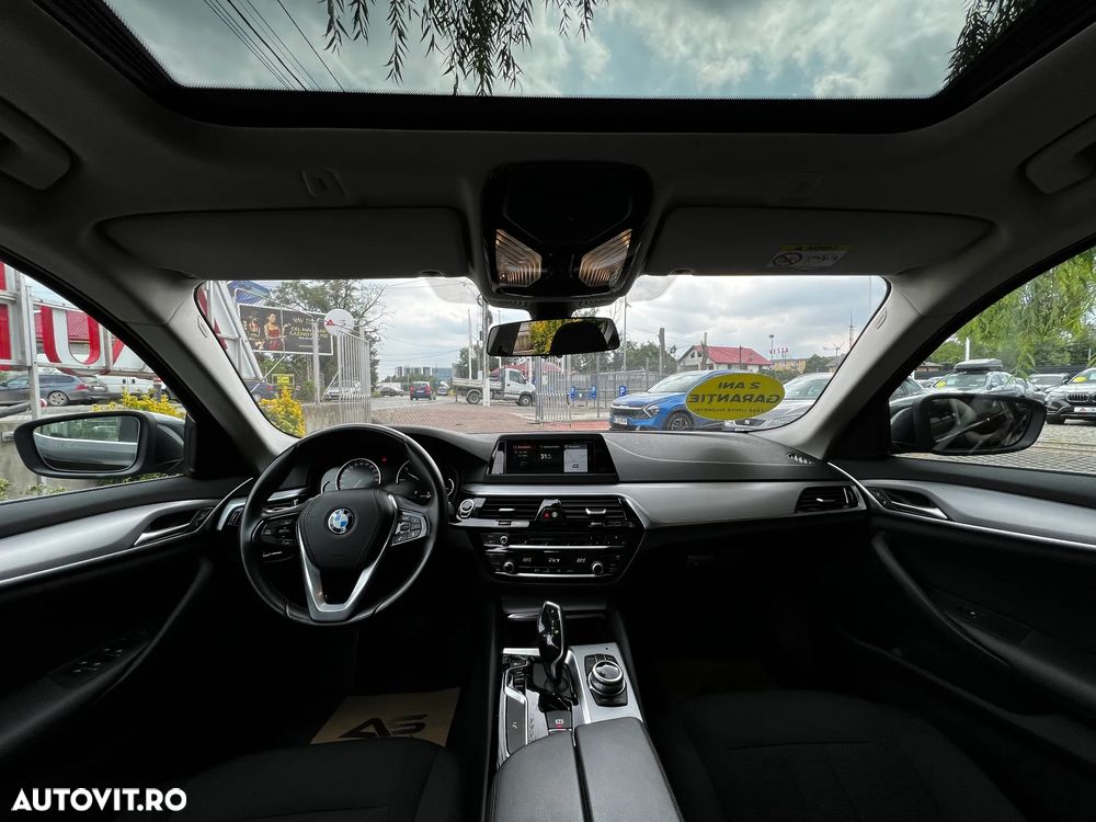 BMW Seria 5 520d AT - 19