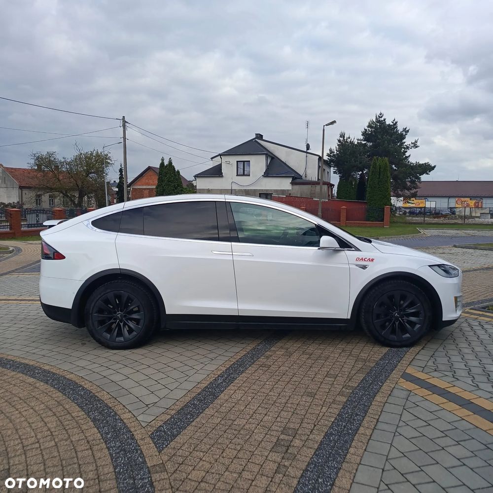 Tesla Model X Long Range Plus - 4