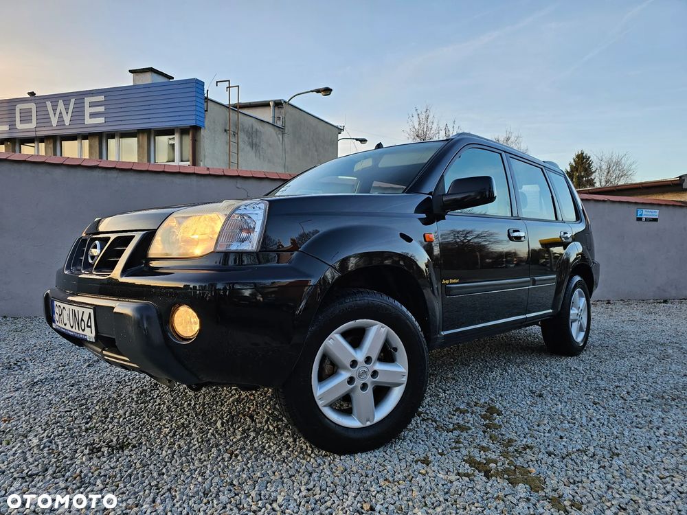 Nissan X-Trail 2.0 4x2 Comfort - 3