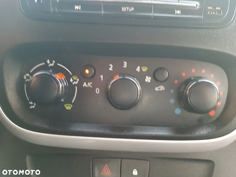 Opel Vivaro 1.6 D (CDTI) L2H1 - 25