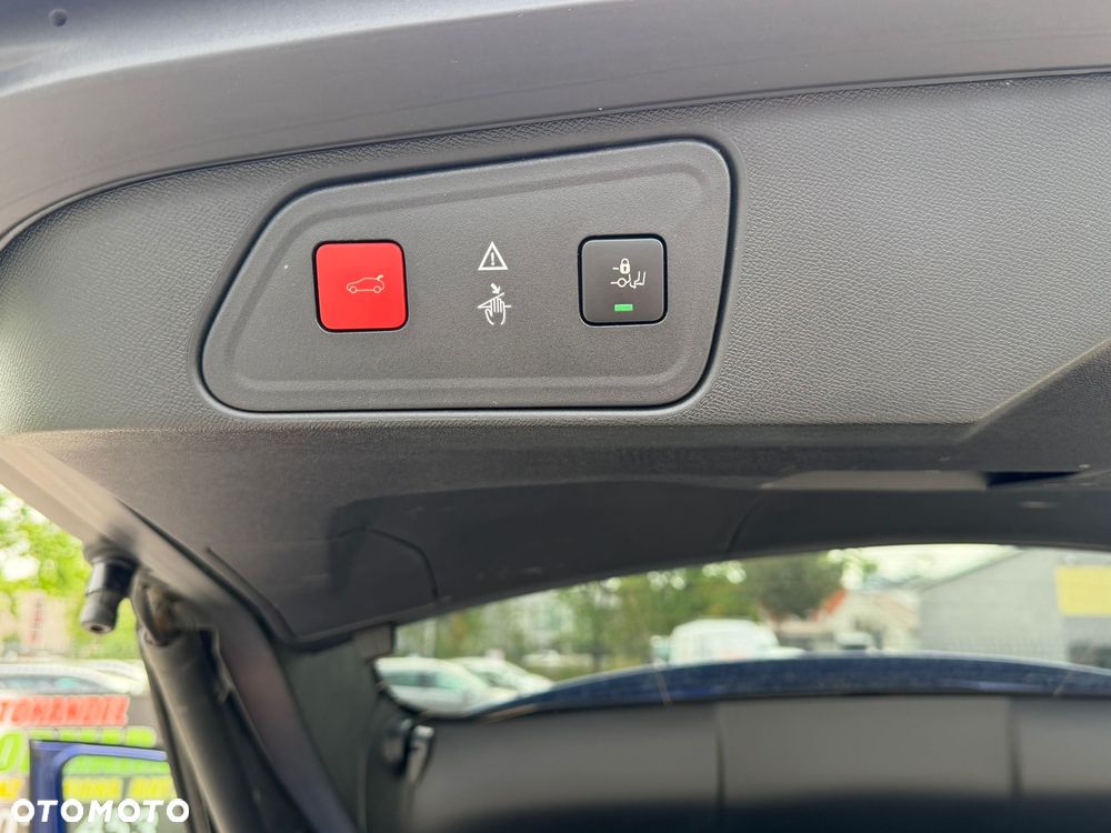 Peugeot 3008 1.6 PureTech GPF Active S&S EAT8 - 16