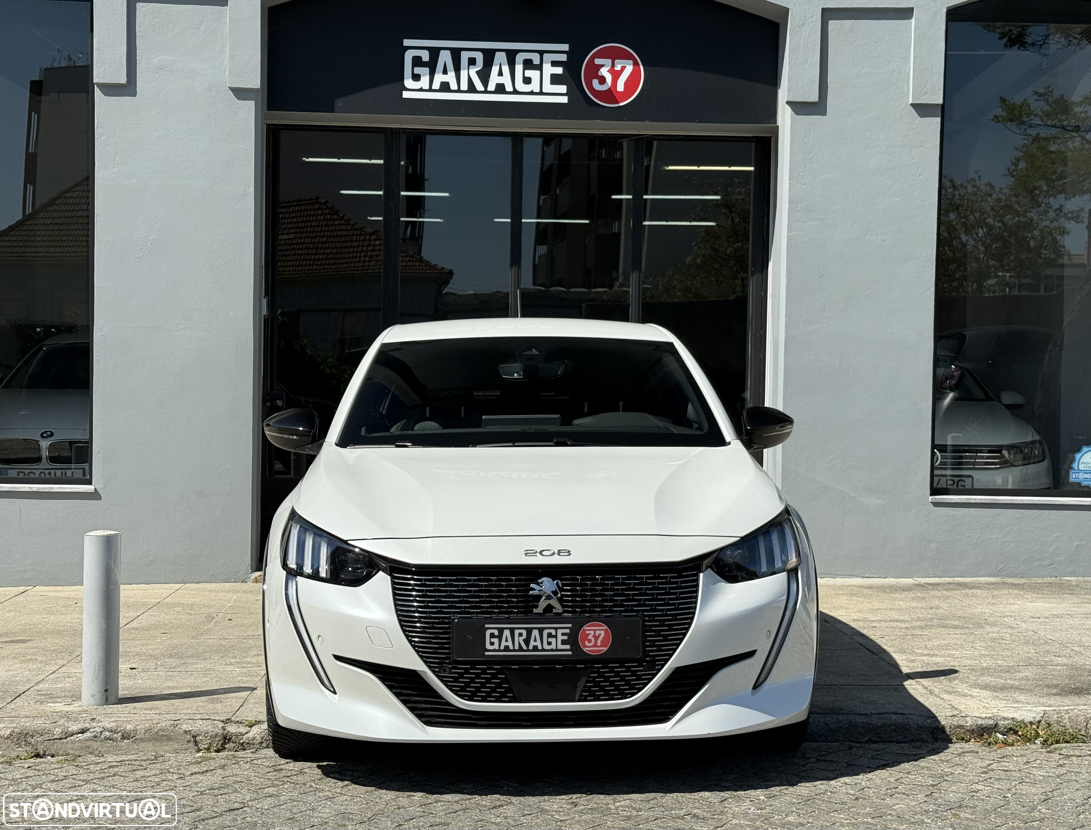 Peugeot 208 1.2 PureTech GT - 2