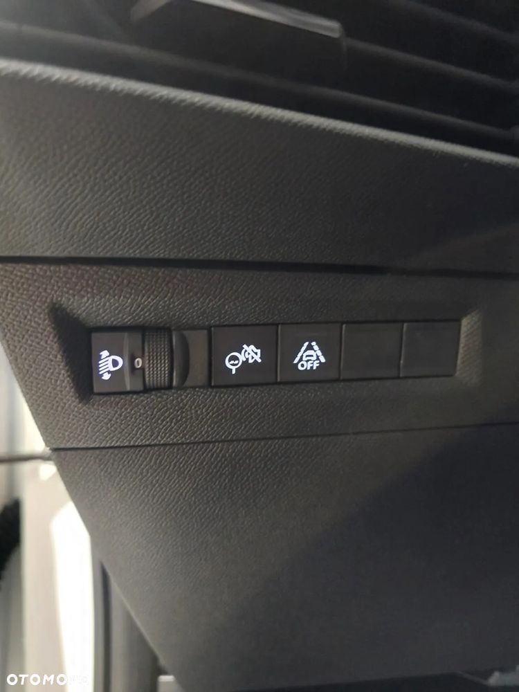 Opel Frontera 1.2 T mHEV GS eDTC6 - 13