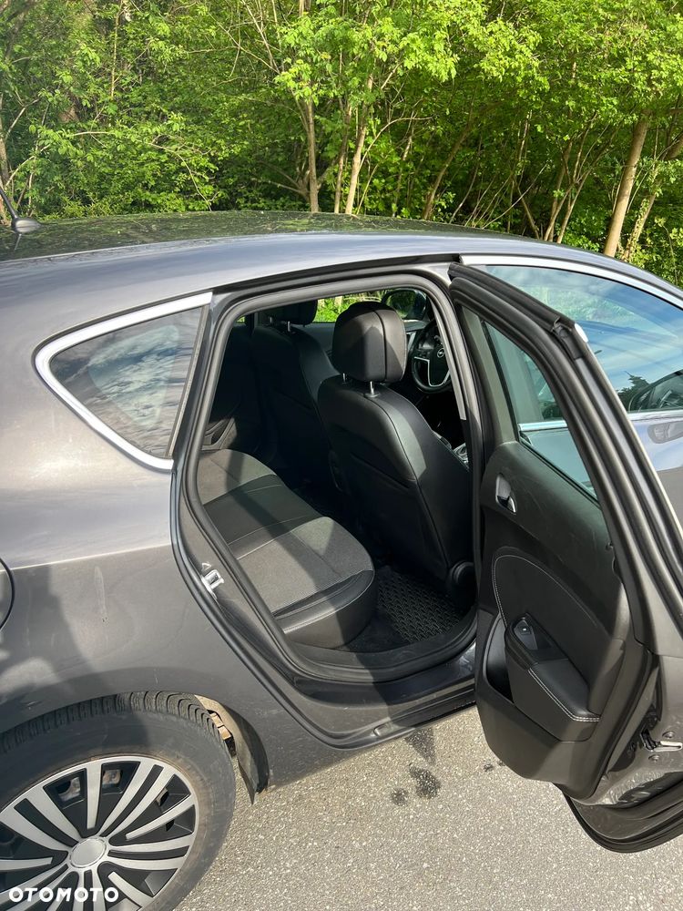 Opel Astra 1.4 T Cosmo - 16