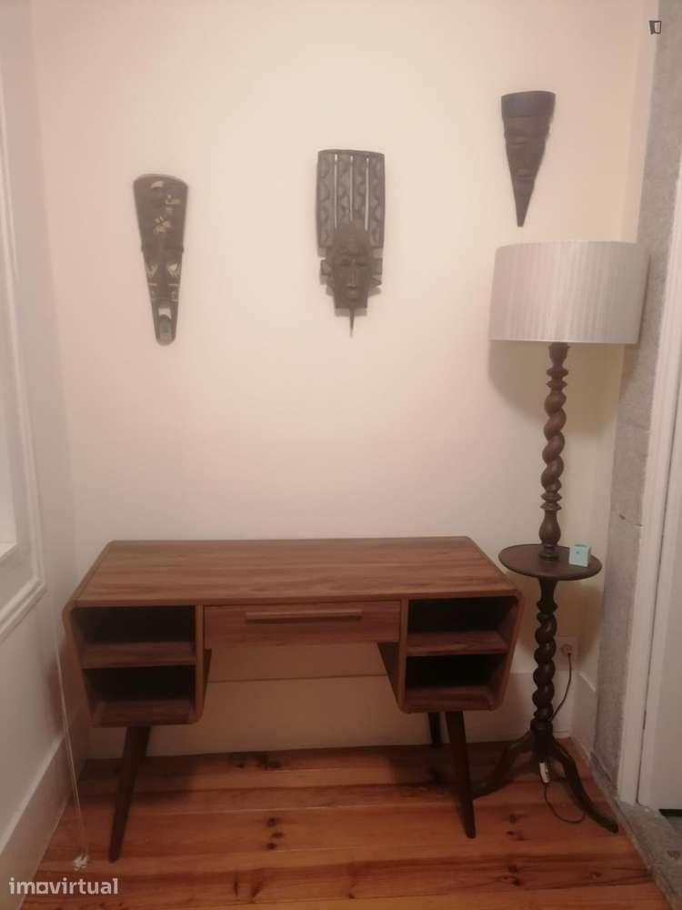 Quarto - localizado em Massarelos Porto - Grande imagem: 2/6