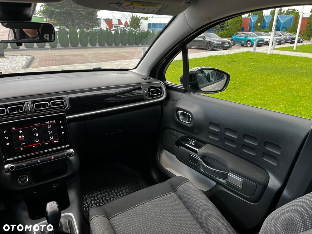 Citroën C3 1.2 PureTech Shine - 20